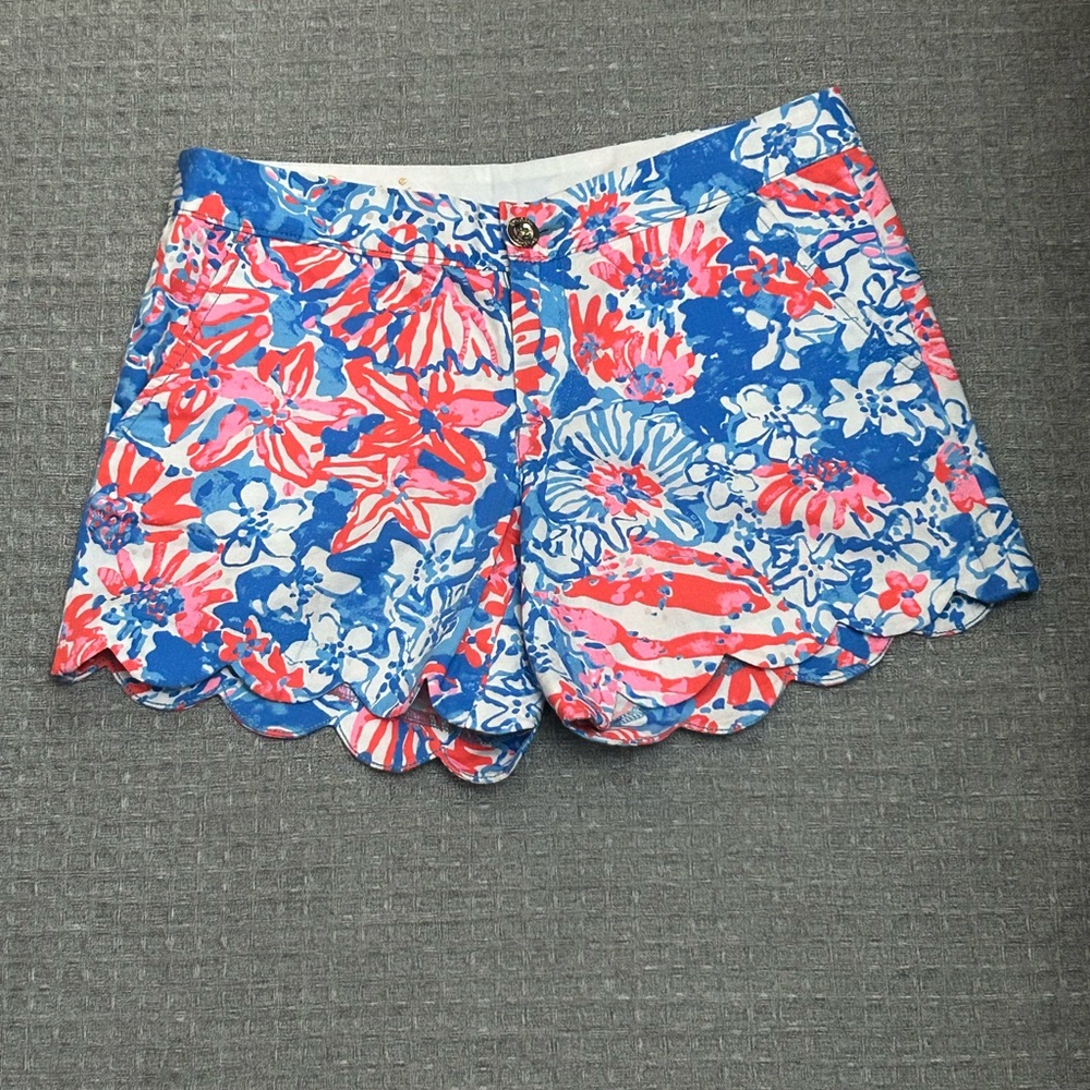 Lilly Pulitzer floral Buttercup shorts size 2
